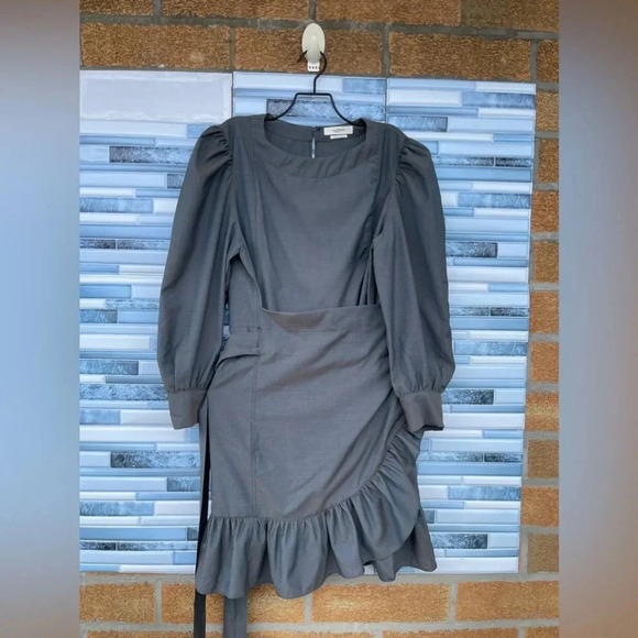 Etoile Isabel Marant
Nelicia Wool Ruffle Dress 40/8 - Picture 7 of 13